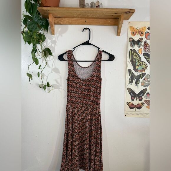 Vintage fit and flare floral dress - Picture 1 of 3